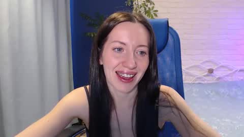 Snapshot of lilymellow chatting on September 14, 9:41 am Lily online show from September 14, 9:41 am