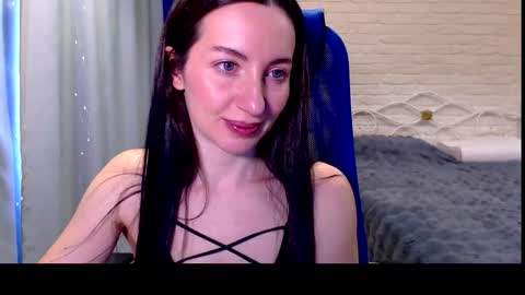 Lily online show from February 23, 7:28 am