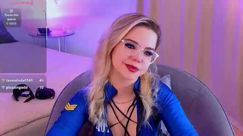 Rose online show from October 30, 5:42 am