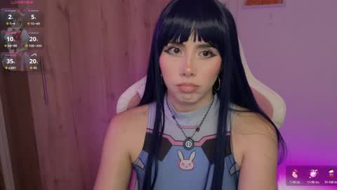 lily help me to collect more cosplay online show from May 9, 4:06 am