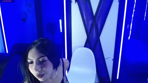 Lily online show from June 9, 4:35 am