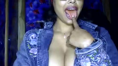 limaakter246618 online show from February 15, 9:55 pm