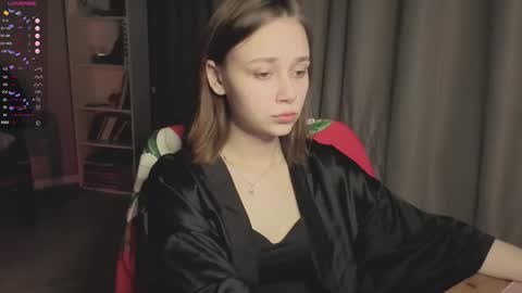 Scarlet online show from February 14, 5:10 pm