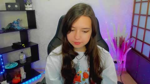 Snapshot of lina_brownie chatting on December 29, 2:17 am Lina online show from December 29, 2:17 am