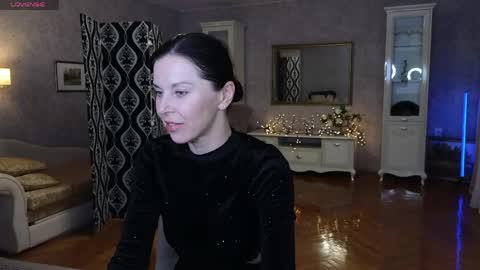 lina_flore online show from April 28, 8:47 pm