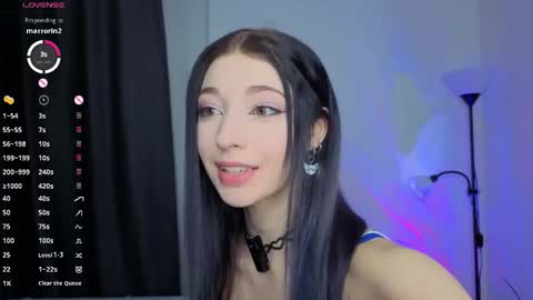 Lina online show from March 1, 2:19 pm