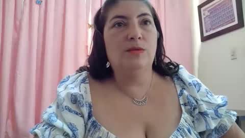 Snapshot of lina_maria99 chatting on April 8, 4:51 pm Lina Mara99 online show from April 8, 4:51 pm