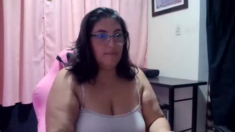 Snapshot of lina_maria99 chatting on August 3, 9:04 am Lina Mara99 online show from August 3, 9:04 am