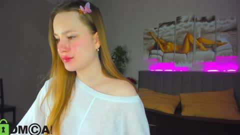 Lina online show from May 15, 1:12 am