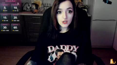 Lina 3  1715622743 online show from December 20, 7:44 am