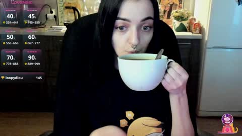 Lina 3  1715622743 online show from January 16, 11:37 am