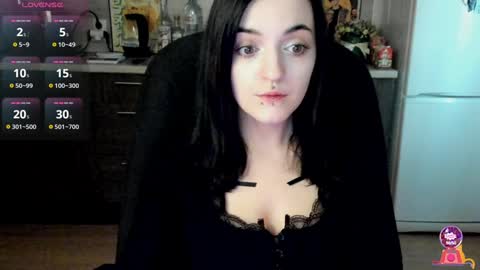 Lina 3  1715622743 online show from January 21, 7:37 am