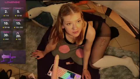 Snapshot of lina_vi chatting on May 20, 8:26 pm Lina online show from May 20, 8:26 pm
