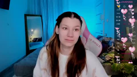 Lina online show from May 17, 6:33 am