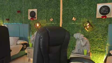 Lina  online show from February 20, 11:43 am