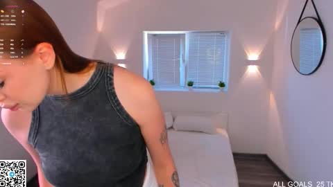 lina online show from November 22, 3:16 am