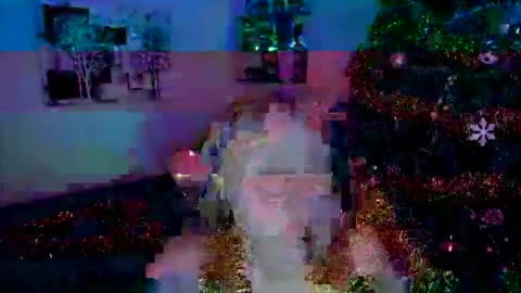 Snapshot of linatruly chatting on December 17, 1:39 am Lina online show from December 17, 1:39 am