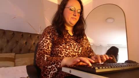 LINCE online show from May 26, 1:40 pm