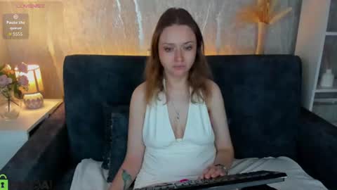 Snapshot of linda__bryant chatting on June 22, 12:56 am Linda GMT2 Mon Tu Fri Sa Su 0300am-1000 am online show from June 22, 12:56 am