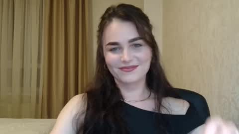 Linda online show from March 15, 5:08 pm