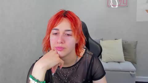 Linda online show from December 5, 9:29 am