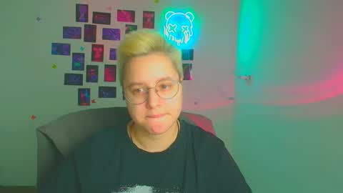 Linda online show from March 19, 5:55 am