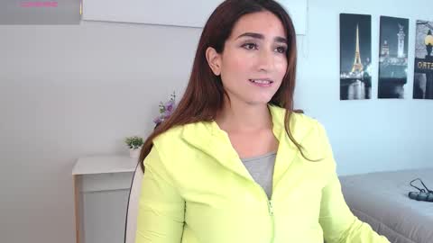 Maria Paula online show from February 20, 12:16 pm