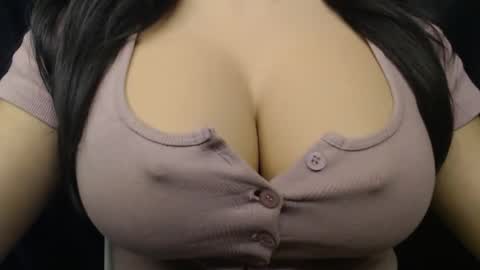 Linda online show from November 8, 7:12 pm