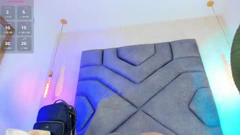 Linda Saenz online show from March 15, 11:49 am