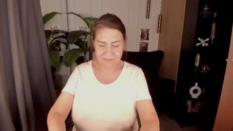 Linda online show from July 28, 4:50 pm