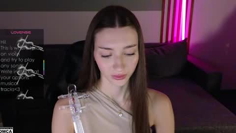 Snapshot of lindsey_mey chatting on June 3, 9:42 pm Lindsey online show from June 3, 9:42 pm