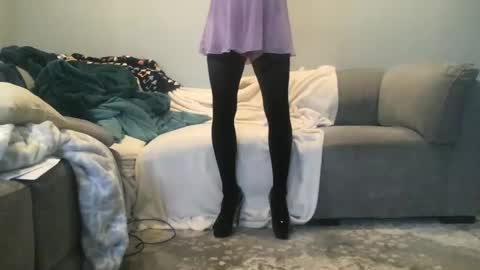 Snapshot of lingeriesissy12 chatting on March 2, 3:27 pm lingeriesissy12 online show from March 2, 3:27 pm