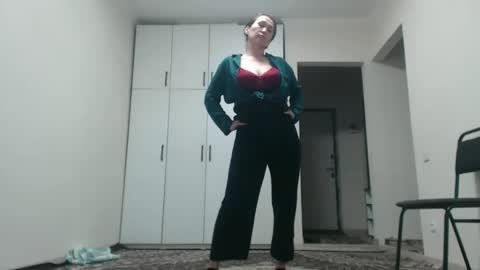 LinKissKiss online show from April 15, 7:37 am