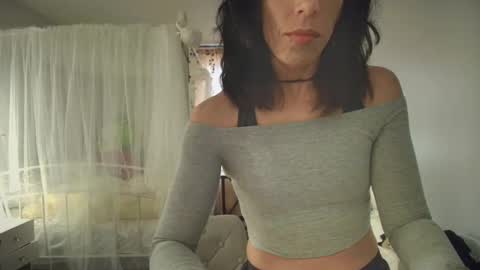 linuxgirlsudosu online show from November 21, 2:38 pm