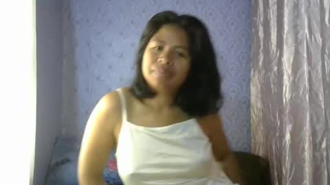 Snapshot of liora_selene chatting on November 28, 3:42 am liora online show from November 28, 3:42 am