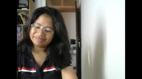 Snapshot of liora_selene chatting on May 31, 10:22 am liora online show from May 31, 10:22 am