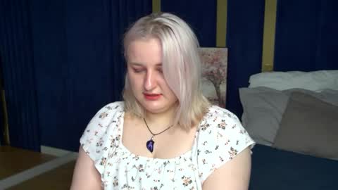 Snapshot of lioraardyn chatting on April 1, 5:19 am LioraArdyn online show from April 1, 5:19 am