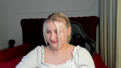 Snapshot of lioraardyn chatting on May 21, 6:26 pm LioraArdyn online show from May 21, 6:26 pm