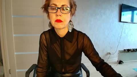 Snapshot of lioraweiss chatting on April 25, 11:02 am Liora Weiss online show from April 25, 11:02 am
