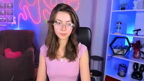 Lira online show from August 5, 7:28 pm