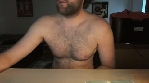 Snapshot of liropogo123456 chatting on December 5, 9:40 am liropogo123456 online show from December 5, 9:40 am