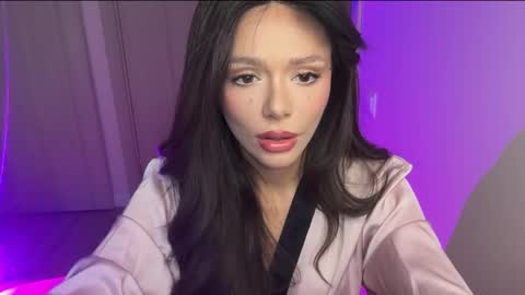 lisa_graham online show from December 21, 7:26 am