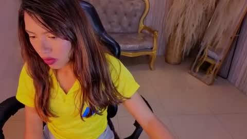 Snapshot of lisa_s1 chatting on July 7, 8:02 pm Liz online show from July 7, 8:02 pm