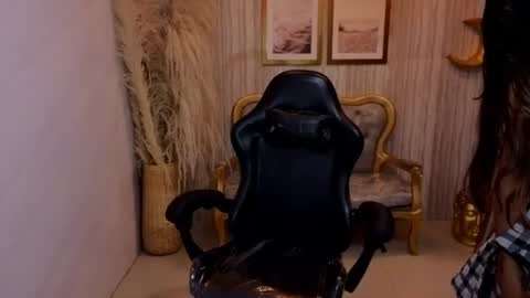 Snapshot of lisa_s1 chatting on July 14, 8:58 pm Liz online show from July 14, 8:58 pm