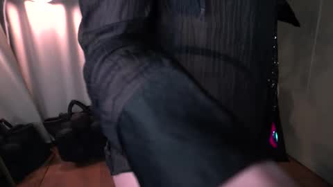 Elisabeth or Lisa online show from February 11, 8:25 pm