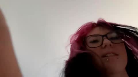 Aileen online show from May 23, 7:13 am