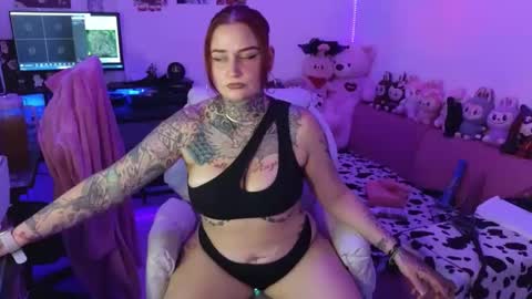 lisacasandra online show from March 15, 12:16 am