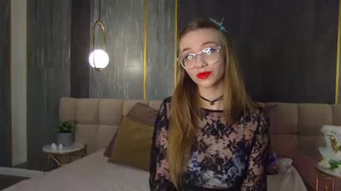 Snapshot of lisafalse chatting on February 3, 6:22 am Lisa online show from February 3, 6:22 am