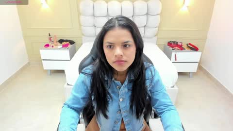  L I S A P A L M E R  online show from April 1, 12:28 pm