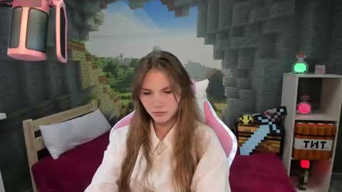 Snapshot of lisaporters chatting on February 9, 11:25 pm Lisa online show from February 9, 11:25 pm